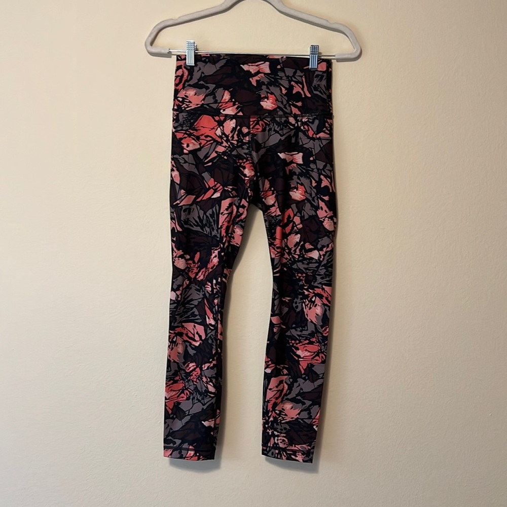 Lululemon print leggings